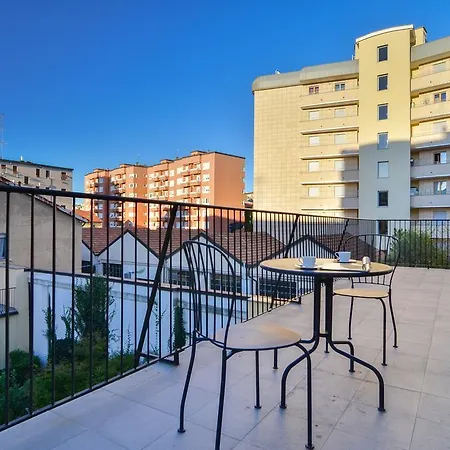 Candoglia Halldis Apartments Апартаменты *