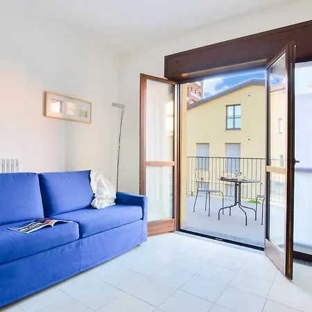 Candoglia Halldis Apartments *