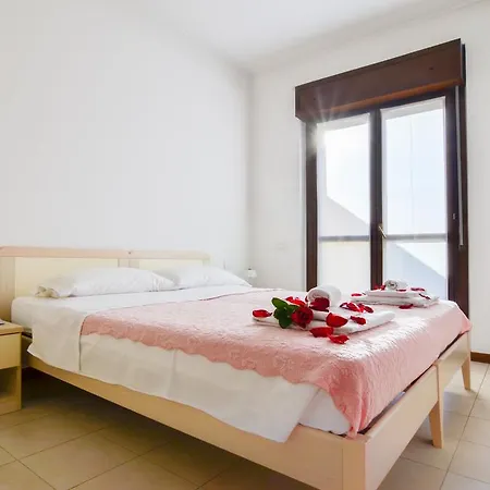 Candoglia Halldis Apartments * Милан