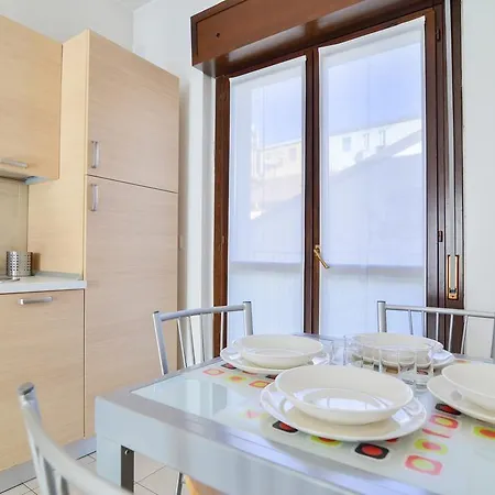 Candoglia Halldis Apartments Апартаменты Милан