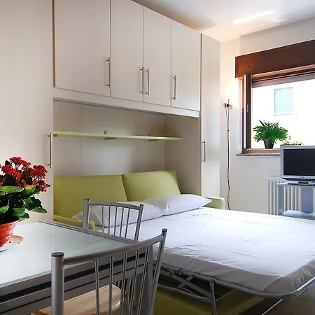 Candoglia Halldis Apartments Апартаменты