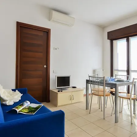 Candoglia Halldis Apartments Апартаменты *