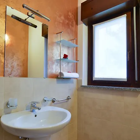 Candoglia Halldis Apartments Апартаменты Милан