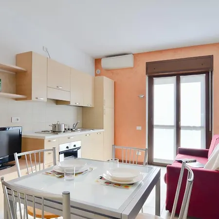 Candoglia Halldis Apartments * Милан