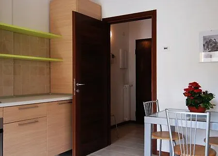 Candoglia Halldis Apartments * Милан