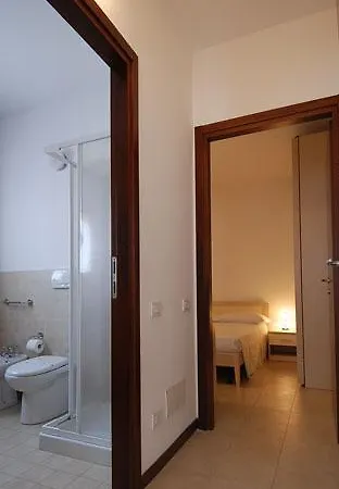 Candoglia Halldis Apartments *