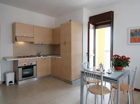 Candoglia Halldis Apartments Апартаменты Милан