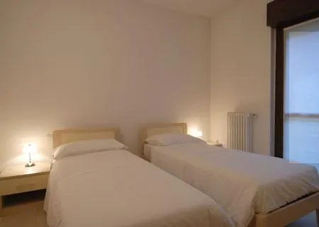 Candoglia Halldis Apartments Апартаменты *